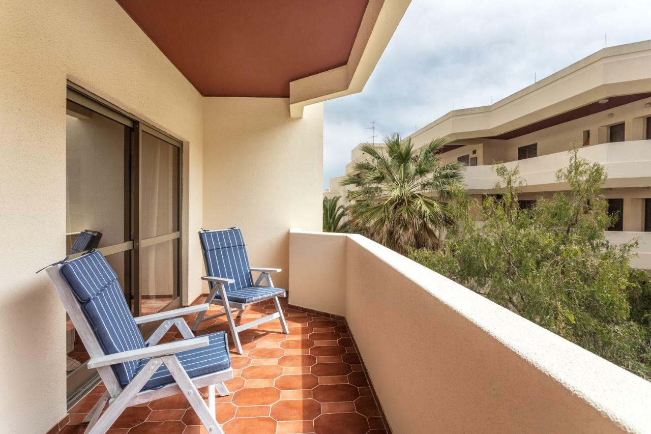 Lagos Apartment Ap Praia Dona Ana Exteriér fotografie